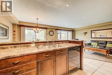 28 Walker Way Guelph ON N1L 1T7