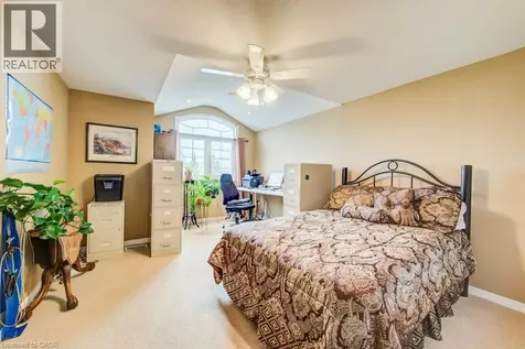 28 Walker Way Guelph ON N1L 1T7