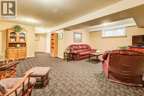 28 Walker Way Guelph ON N1L 1T7