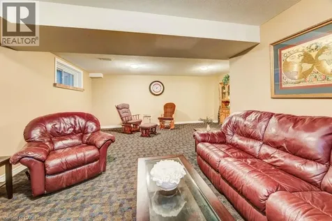 28 Walker Way Guelph ON N1L 1T7