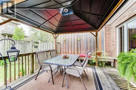 28 Walker Way Guelph ON N1L 1T7