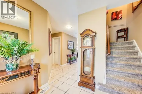 28 Walker Way Guelph ON N1L 1T7
