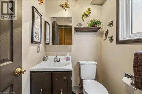 21 Lionshead Brampton ON L6S 3X2
