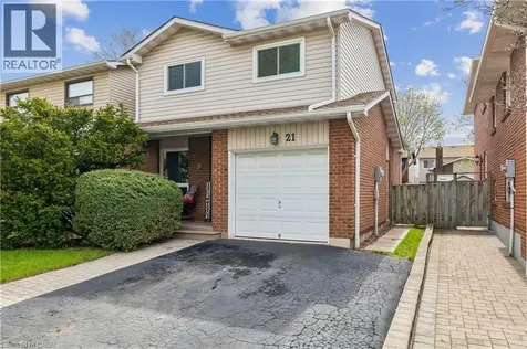 21 Lionshead Brampton ON L6S 3X2