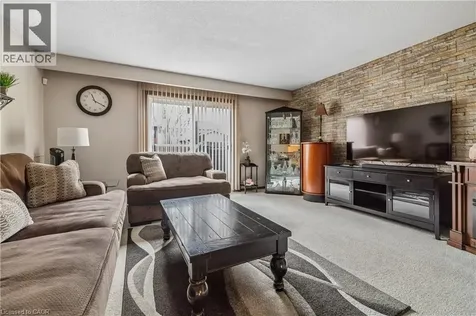 21 Lionshead Brampton ON L6S 3X2