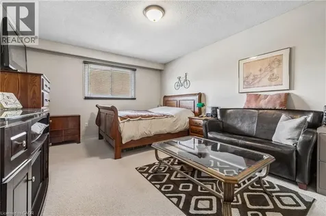 21 Lionshead Brampton ON L6S 3X2