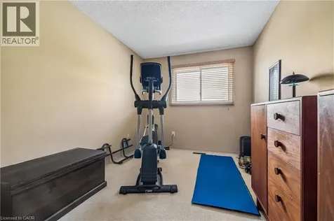 21 Lionshead Brampton ON L6S 3X2