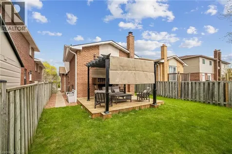 21 Lionshead Brampton ON L6S 3X2