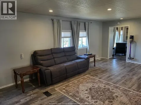 1 Wilder South Lakeshore ON N8N 2S9