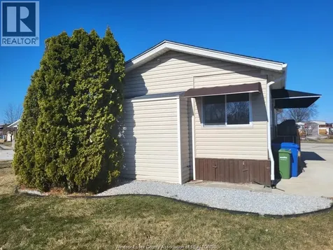 1 Wilder South Lakeshore ON N8N 2S9