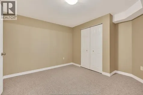 5 Leonard Drive Kingsville ON N9Y 4G4