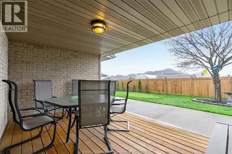 5 Leonard Drive Kingsville ON N9Y 4G4