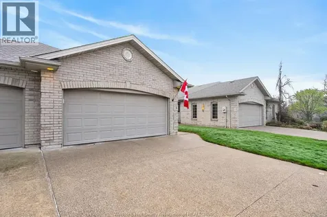 5 Leonard Drive Kingsville ON N9Y 4G4