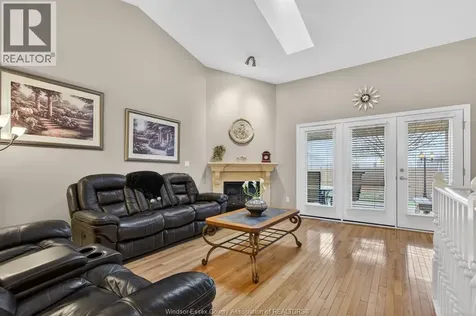 5 Leonard Drive Kingsville ON N9Y 4G4