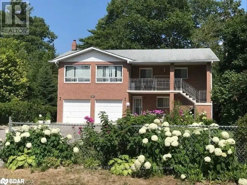1307 River Road East Road Wasaga Beach ON L9Z 2R7