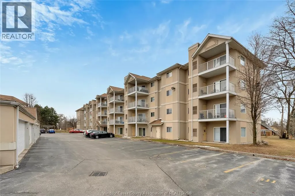 1655 Grand Marais West Windsor ON N9E 4W4