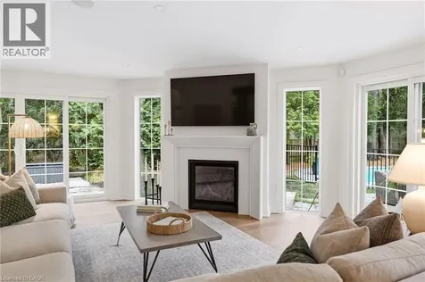 3081 Balmoral Avenue Burlington ON L7N 1E5