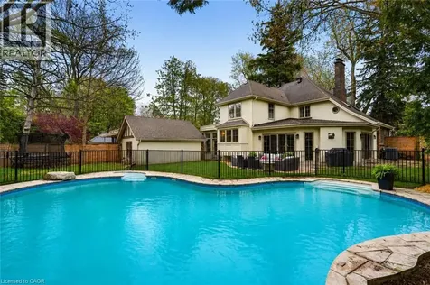 3081 Balmoral Avenue Burlington ON L7N 1E5