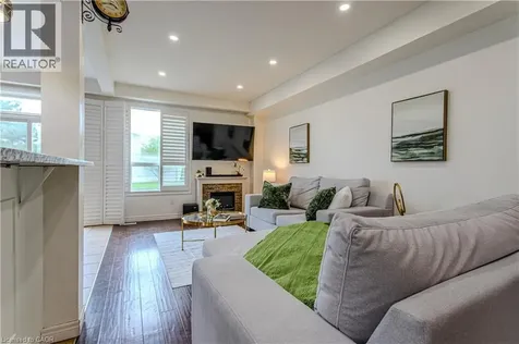 49 Marina Point Crescent North Hamilton ON L8E 0E4
