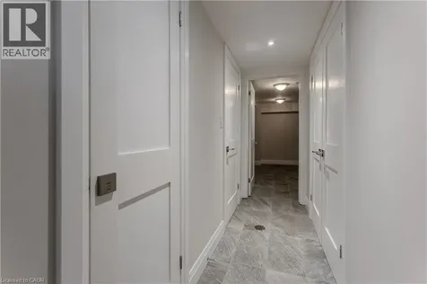5411 Cornwall Crescent Burlington ON L7L 3K2