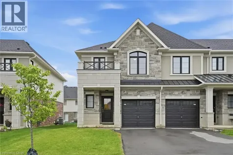 19 Mia Drive Hamilton ON L9B 0K1