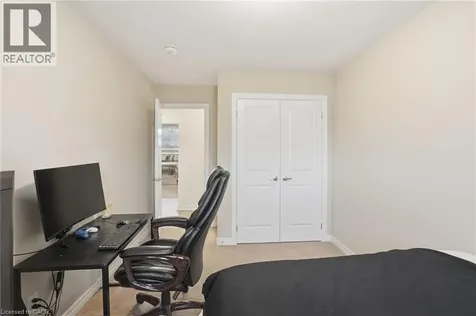 19 Mia Drive Hamilton ON L9B 0K1