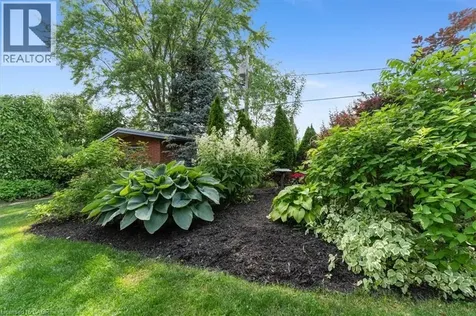 7 Glenayr Place St. Catharines ON L2T 2A2