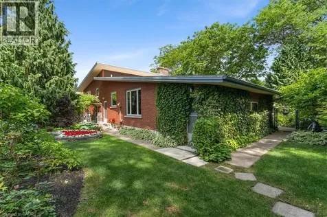 7 Glenayr Place St. Catharines ON L2T 2A2