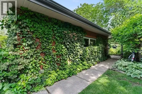 7 Glenayr Place St. Catharines ON L2T 2A2
