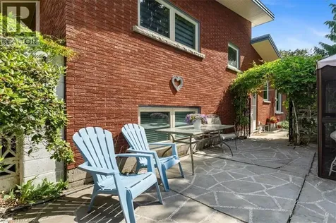 7 Glenayr Place St. Catharines ON L2T 2A2