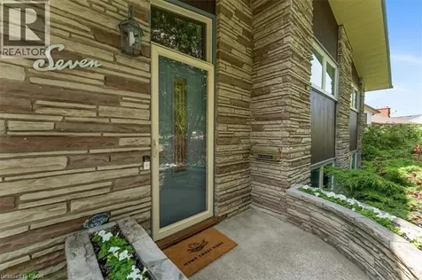 7 Glenayr Place St. Catharines ON L2T 2A2