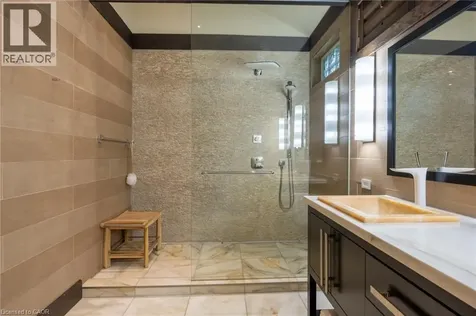 86649 Amberley Beach Road Kincardine ON N2Z 2X3