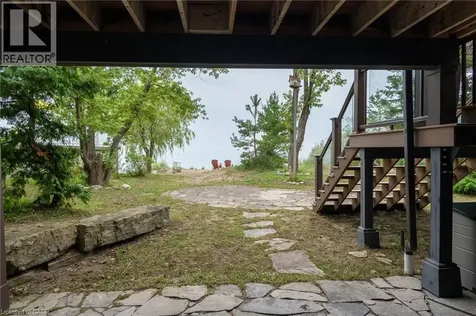 86649 Amberley Beach Road Kincardine ON N2Z 2X3