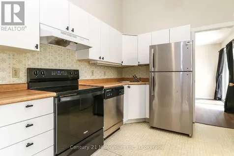 22 Dawson Drive Collingwood ON L9Y 5B4