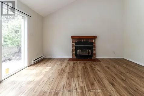 22 Dawson Drive Collingwood ON L9Y 5B4