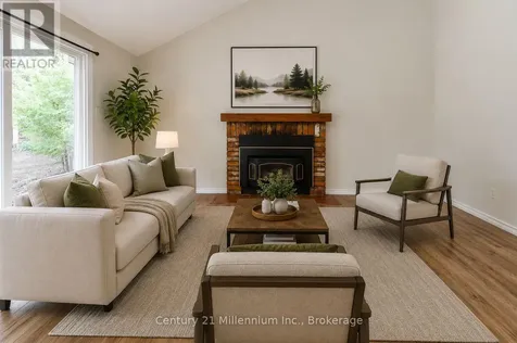22 Dawson Drive Collingwood ON L9Y 5B4