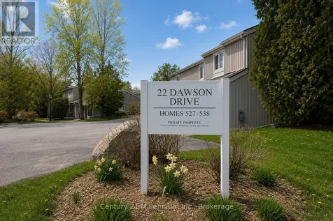 22 Dawson Drive Collingwood ON L9Y 5B4