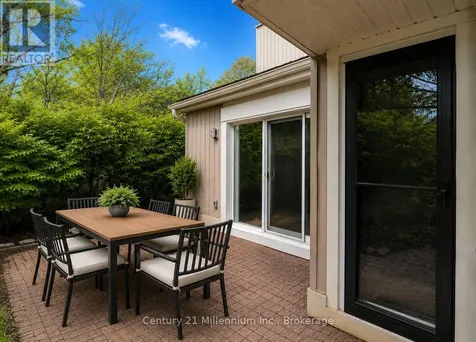 22 Dawson Drive Collingwood ON L9Y 5B4