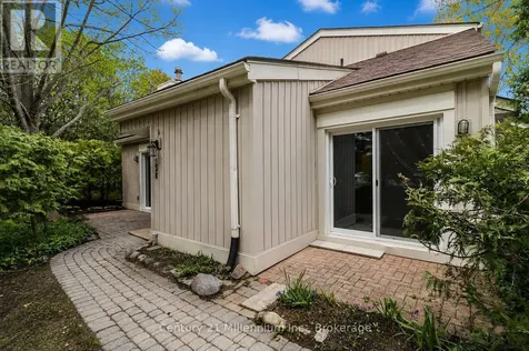 22 Dawson Drive Collingwood ON L9Y 5B4