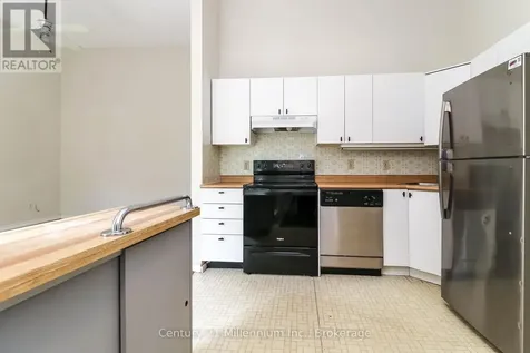 22 Dawson Drive Collingwood ON L9Y 5B4