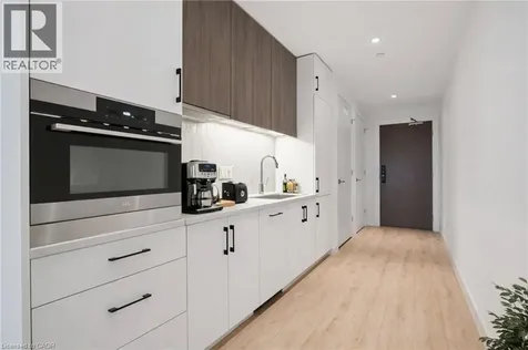 741 King Street Kitchener ON N2G 0E9