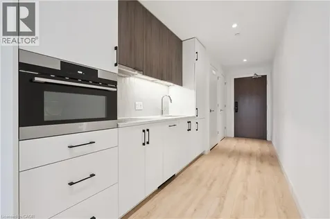741 King Street Kitchener ON N2G 0E9
