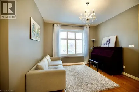 704 Zurich Drive Waterloo ON N2V 2S8
