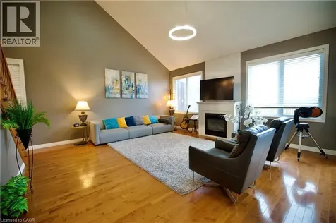 704 Zurich Drive Waterloo ON N2V 2S8