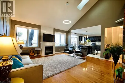 704 Zurich Drive Waterloo ON N2V 2S8