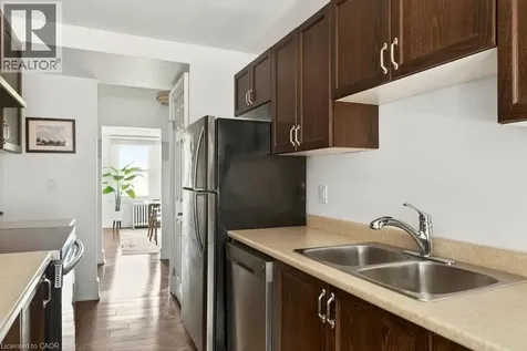 21 Mountwood Avenue Hamilton ON L8N 2G8