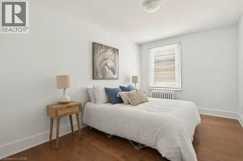 21 Mountwood Avenue Hamilton ON L8N 2G8