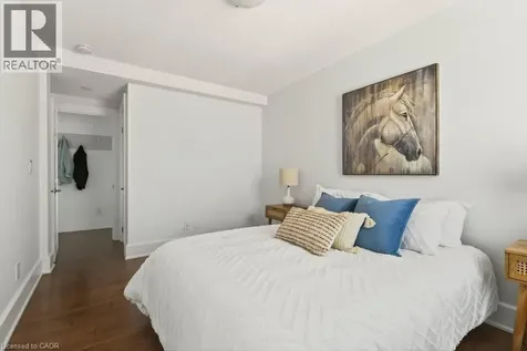 21 Mountwood Avenue Hamilton ON L8N 2G8