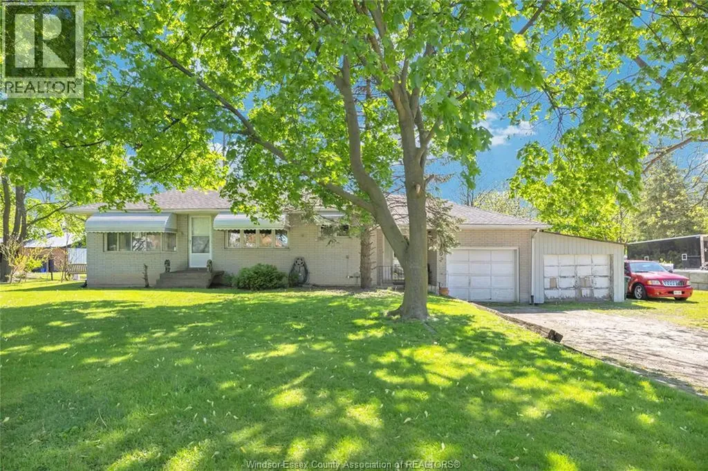 302 West Pike Creek Road Lakeshore ON N8N 2L9