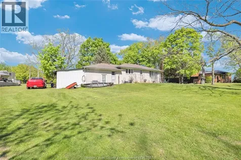 302 West Pike Creek Road Lakeshore ON N8N 2L9